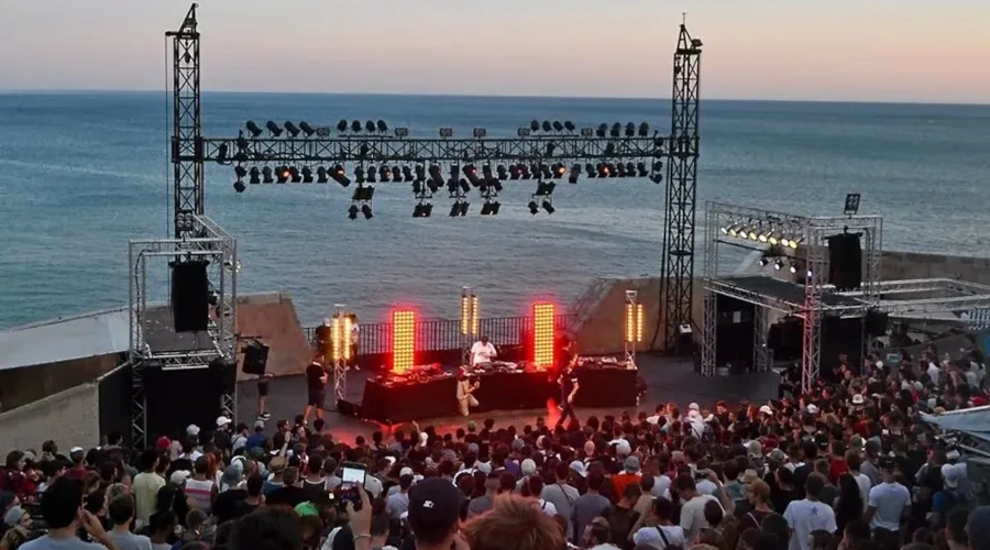 Demi Festival
