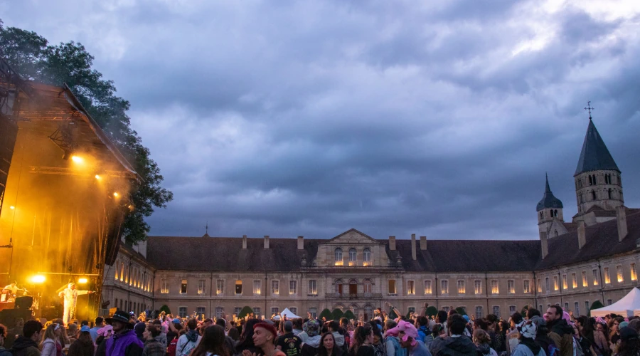 Grand Bastringue