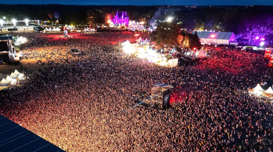 V and B Fest